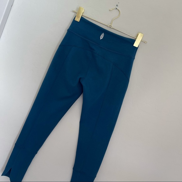 Free People Movement “Virgo” Split Calf Leggings - Picture 6 of 7